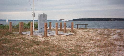 New Suffolk LI/NY - Memorial Honoring all Lost Submariners