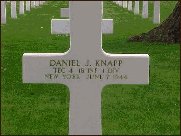Daniel J. Knapp's grave