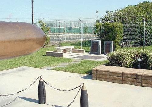 USS THRESHER SSN-593 and USS SCORPION SSN-589 Memorial Plaques at Seal Beach